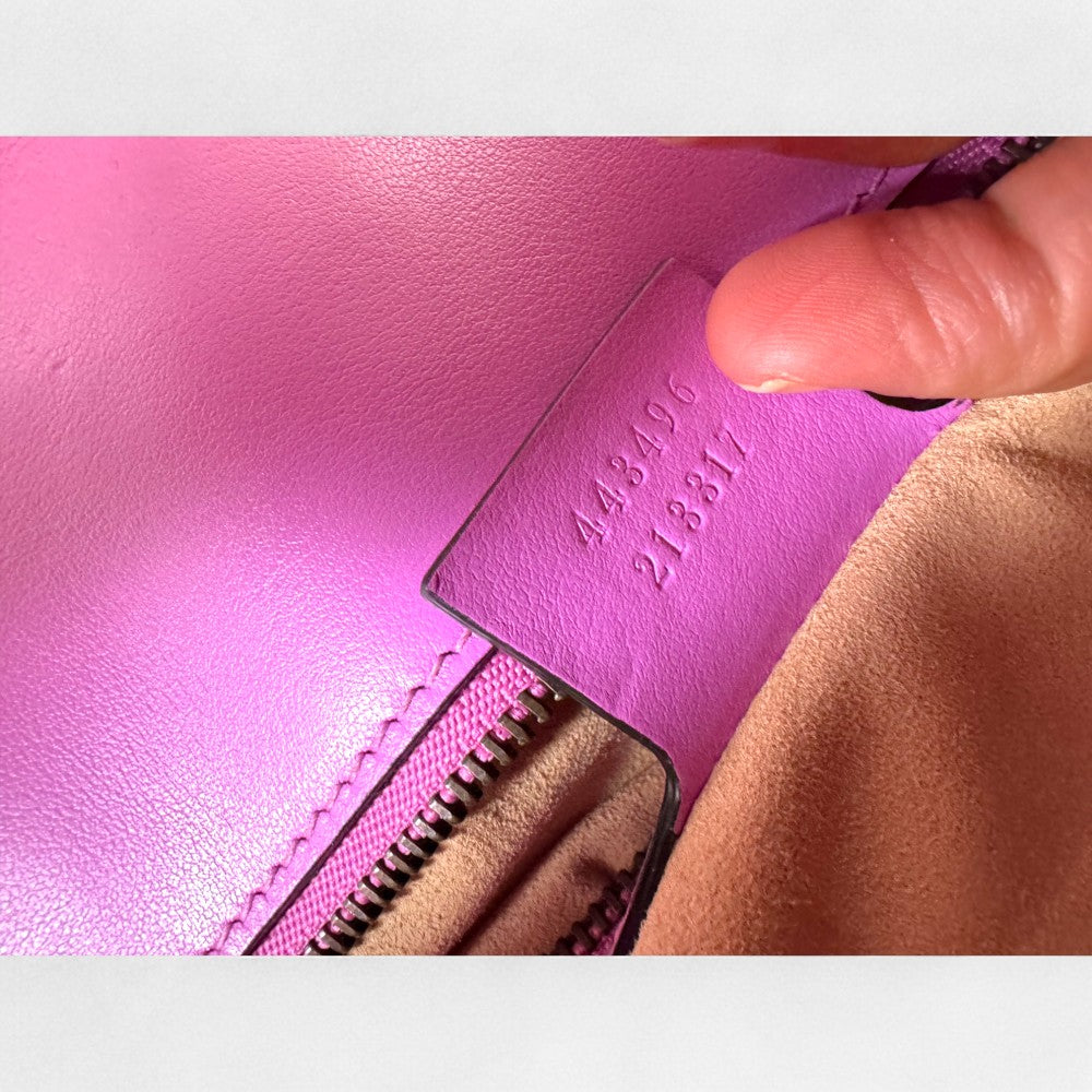 Pre-Owned Pink Matelassé Leather Shoulder Bag with Gold Chain