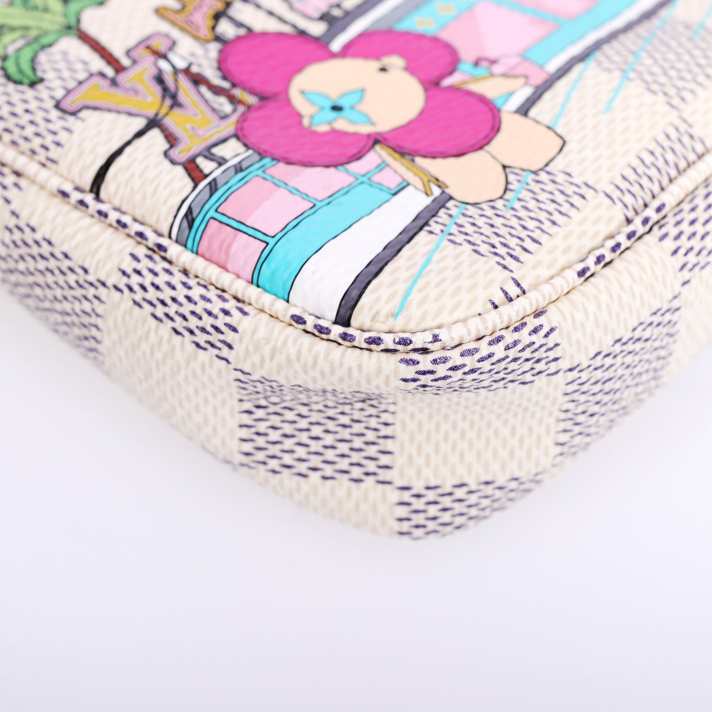 Pre-Owned Louis Vuitton Pochette Accessoires in Damier Azur Canvas Hollywood Animation