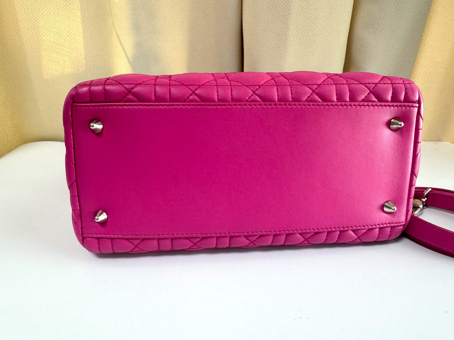 Pre-Owned Dior Lady Dior Medium Bag in Pink Lambskin with Silver Hardware