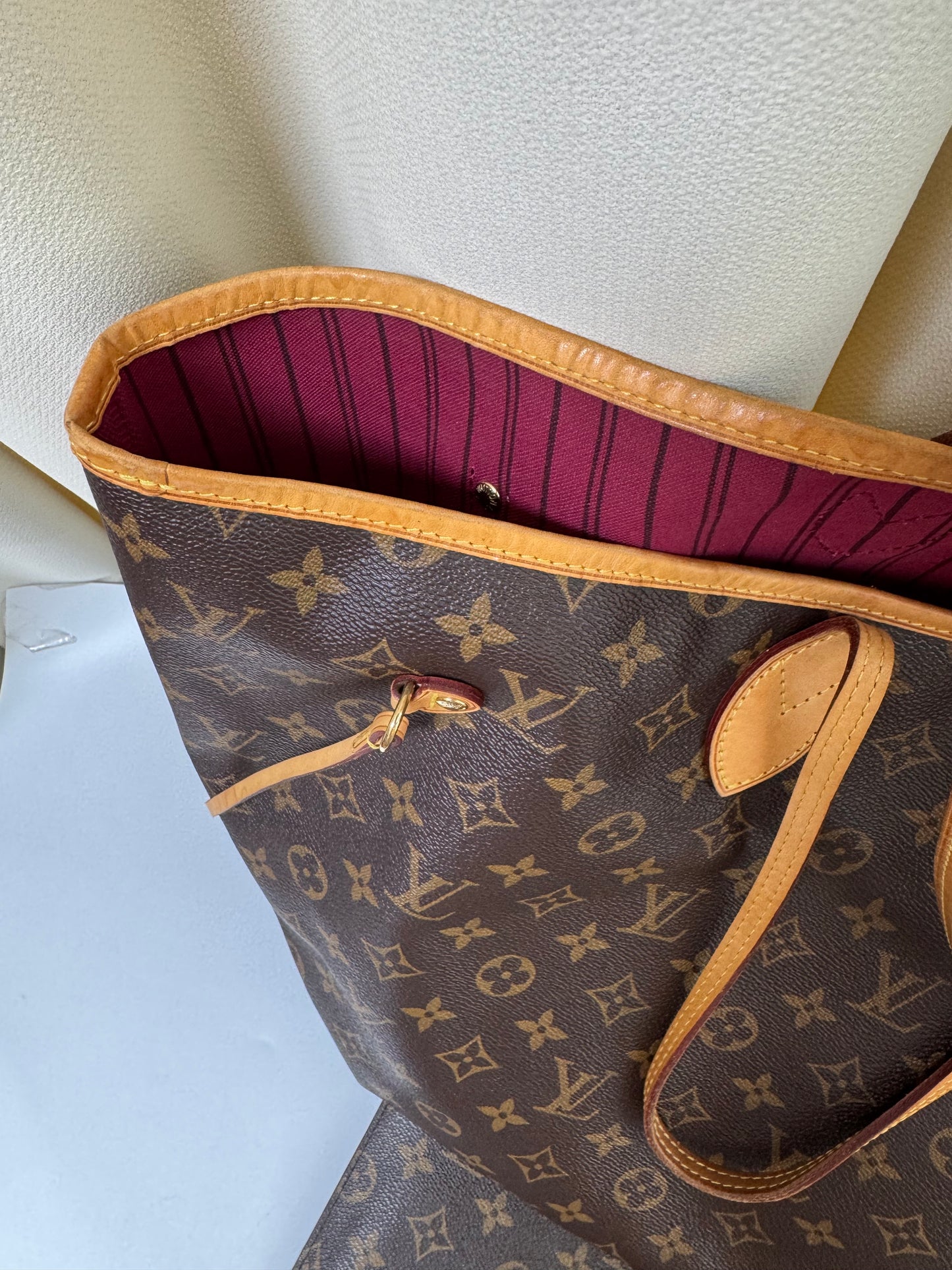 Pre-Owned Louis Vuitton Neverfull GM Monogram Canvas Tote with Pouch