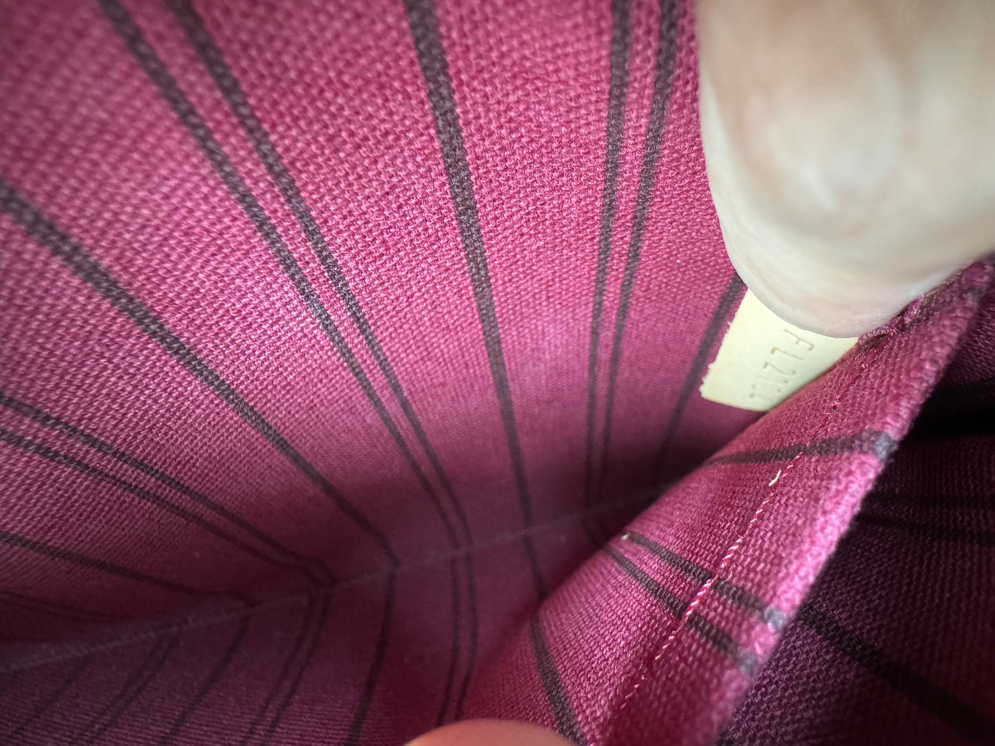 Pre-Owned Louis Vuitton Neverfull GM Monogram Canvas Tote with Pouch