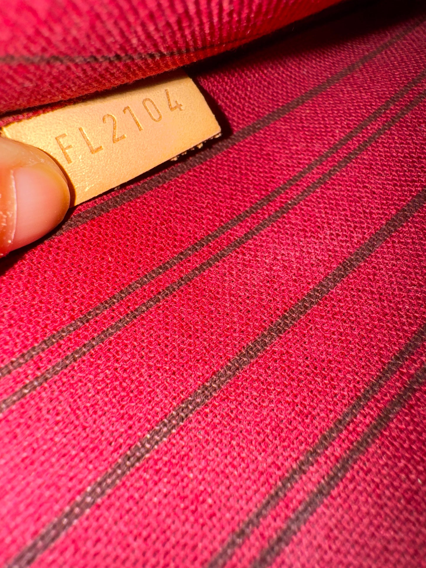 Pre-Owned Louis Vuitton Neverfull GM Monogram Canvas Tote with Pouch