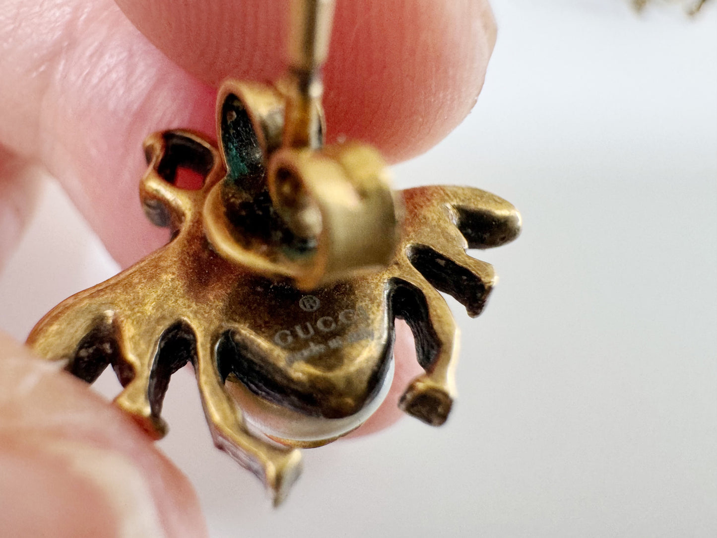 Pre-Owned Gucci Bee Pearl Drop Earrings