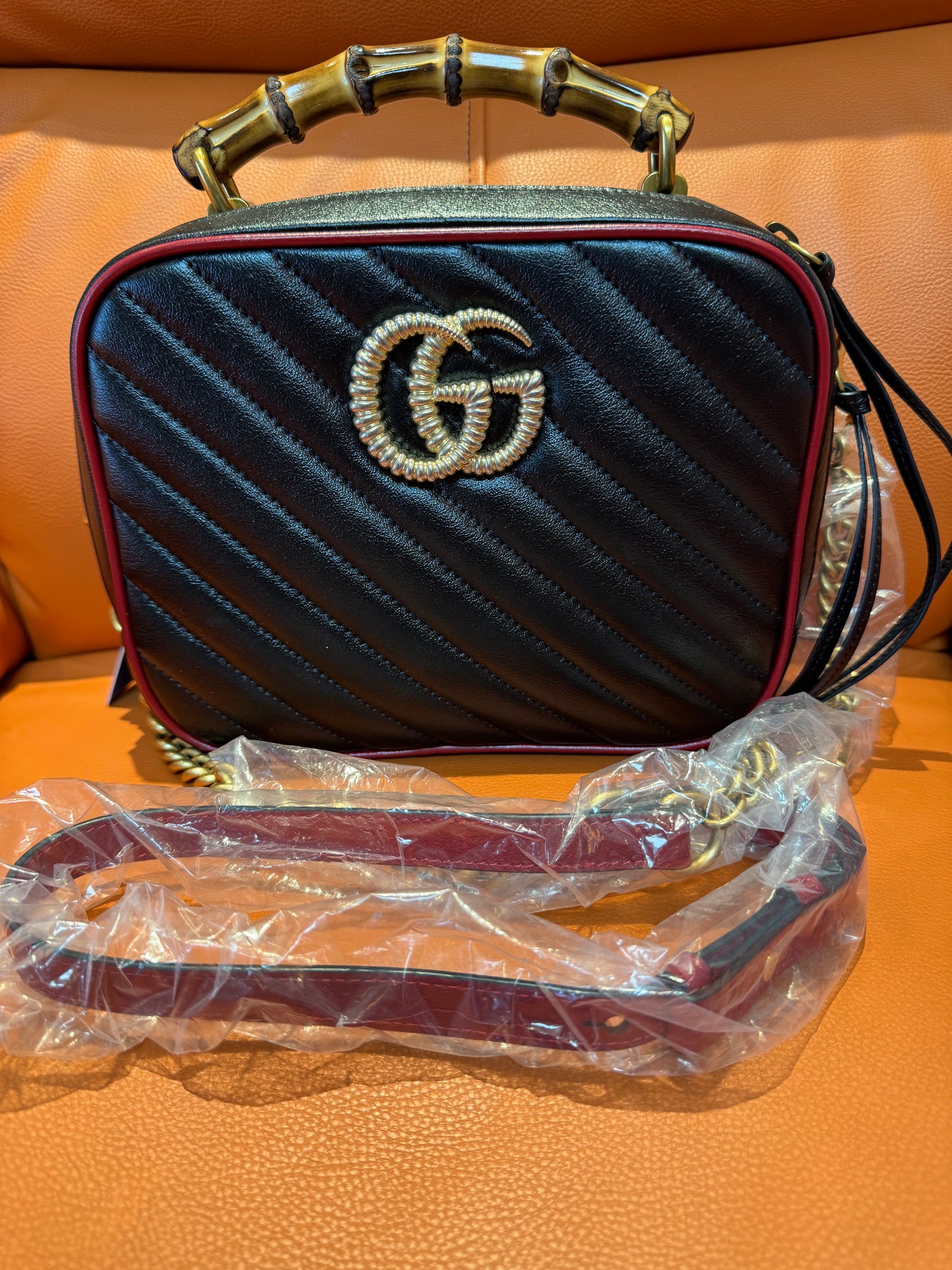Pre-Loved Gucci GG Marmont Bamboo Handle Shoulder Bag – Black Quilted Leather