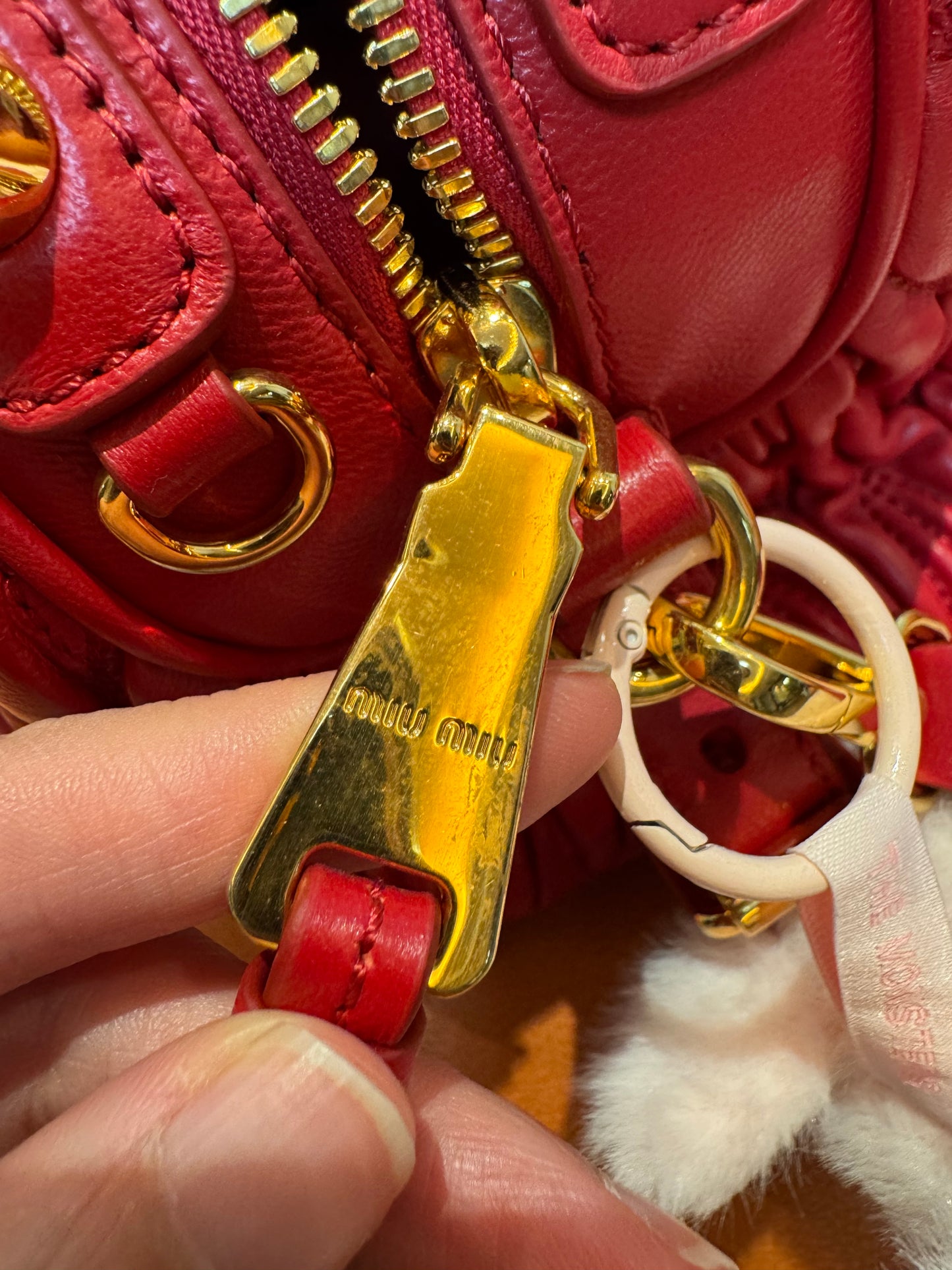 Pre-Loved Miu Miu Matelassé Leather Crossbody Bag – Red