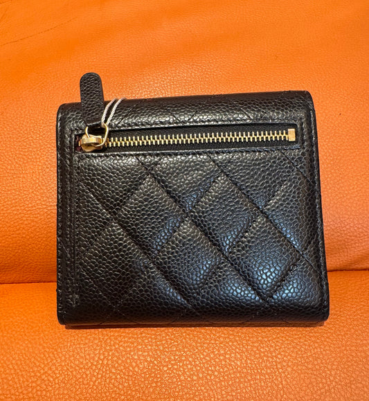 Pre-Loved CHANEL Black Caviar Leather Wallet