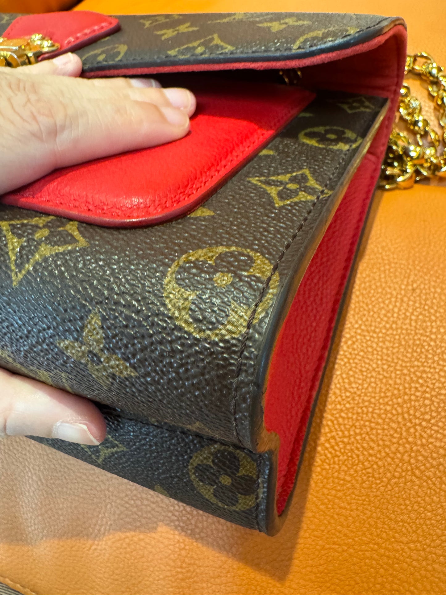 Pre-Loved Louis Vuitton Monogram Vavin Chain Bag