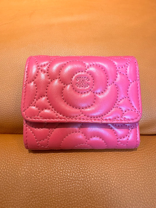Pre-Loved Pink Camellia Quilted Leather Wallet – Compact Trifold Style