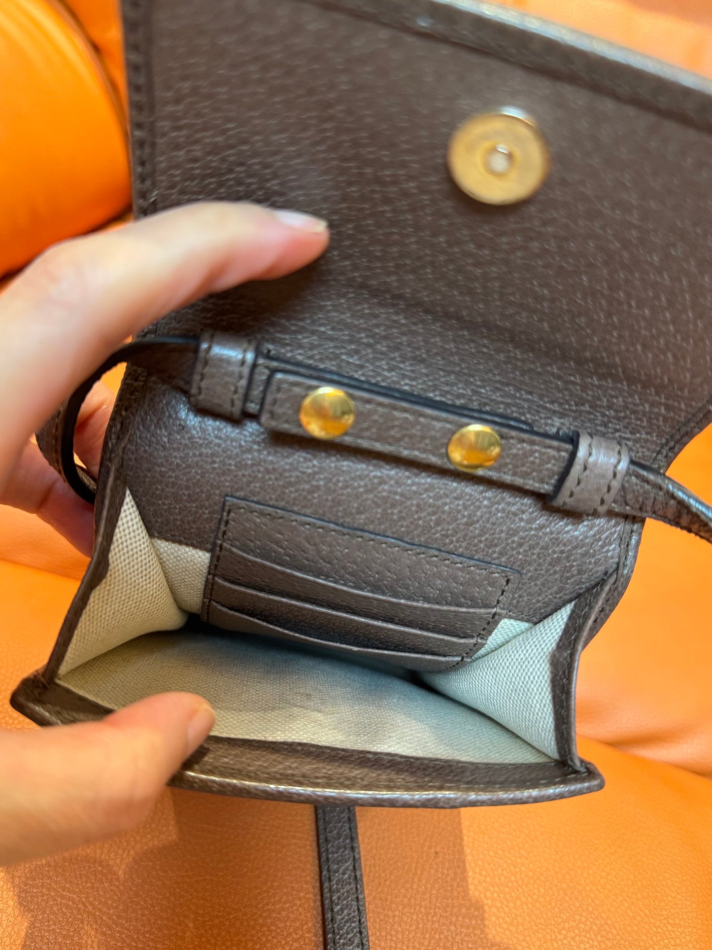 Pre-Owned Gucci Ophidia Mini Bag | Classic GG Pattern