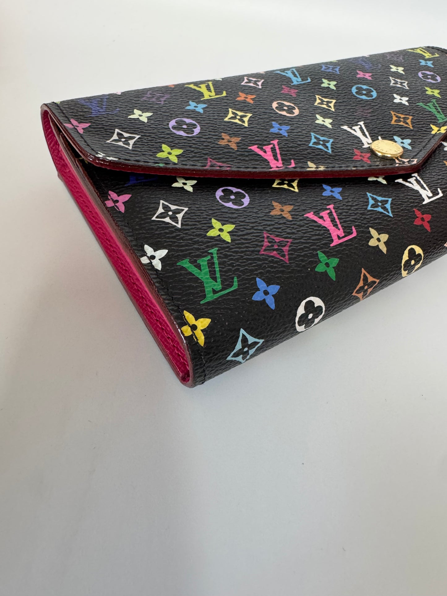 Pre-Loved Designer Multicolor Long Wallet – Classic Black Edition
