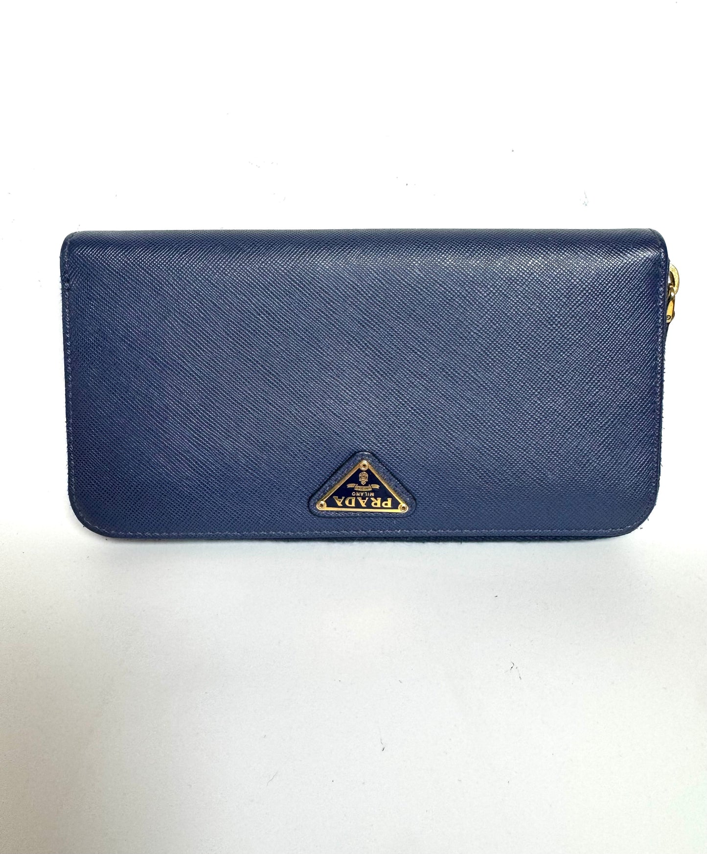 Pre-Loved Blue Saffiano Leather Zip Wallet – Sleek & Structured