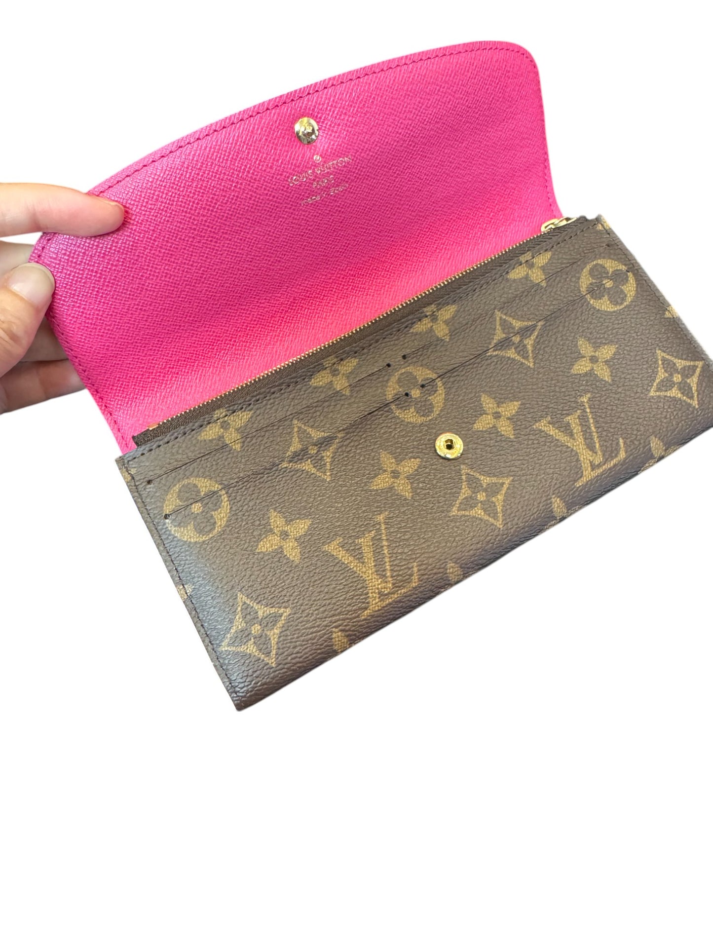 PRE-LOVED Classic Monogram Long Wallet – Floral Button Accent