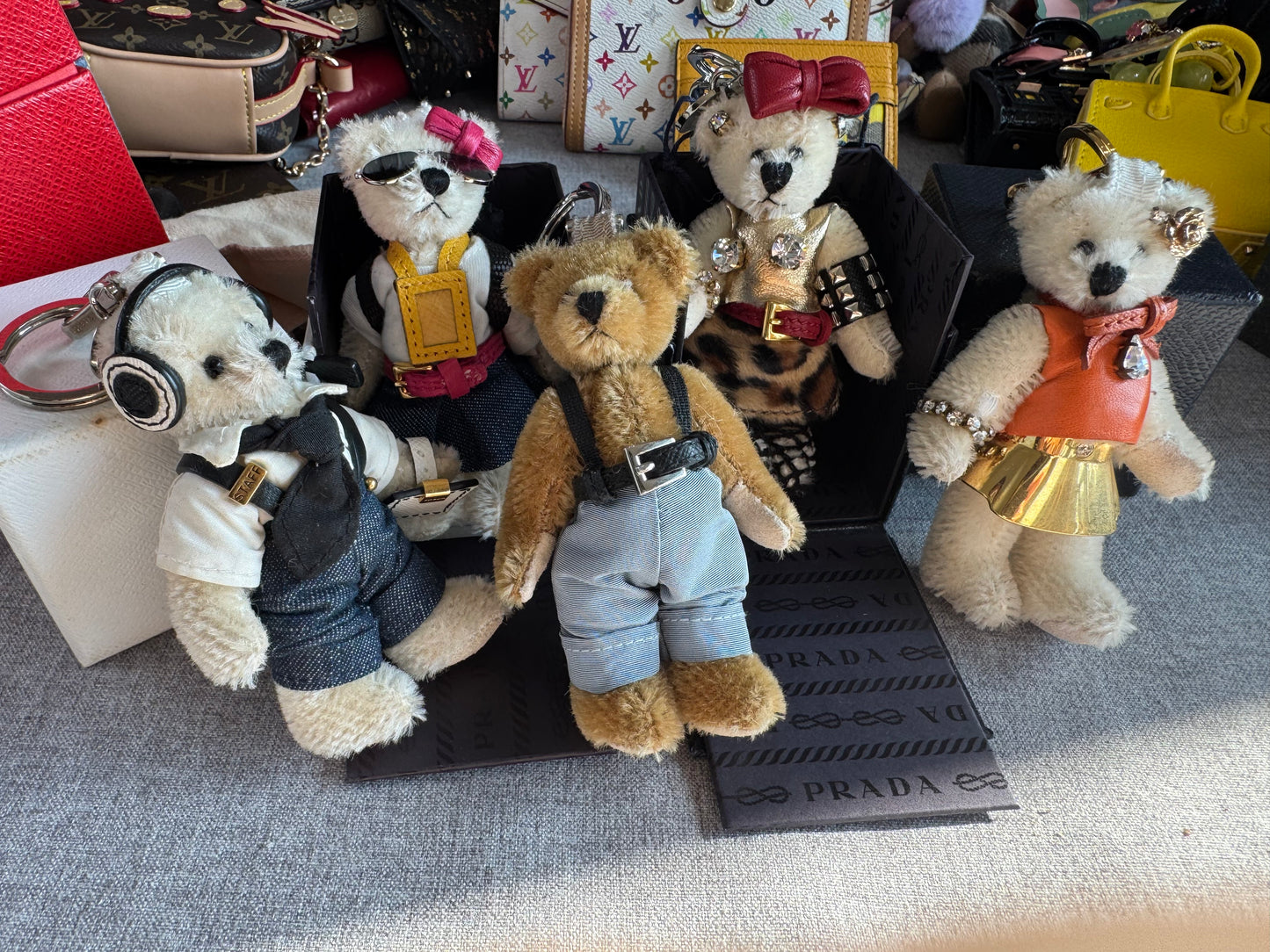 pre-loved prad bears