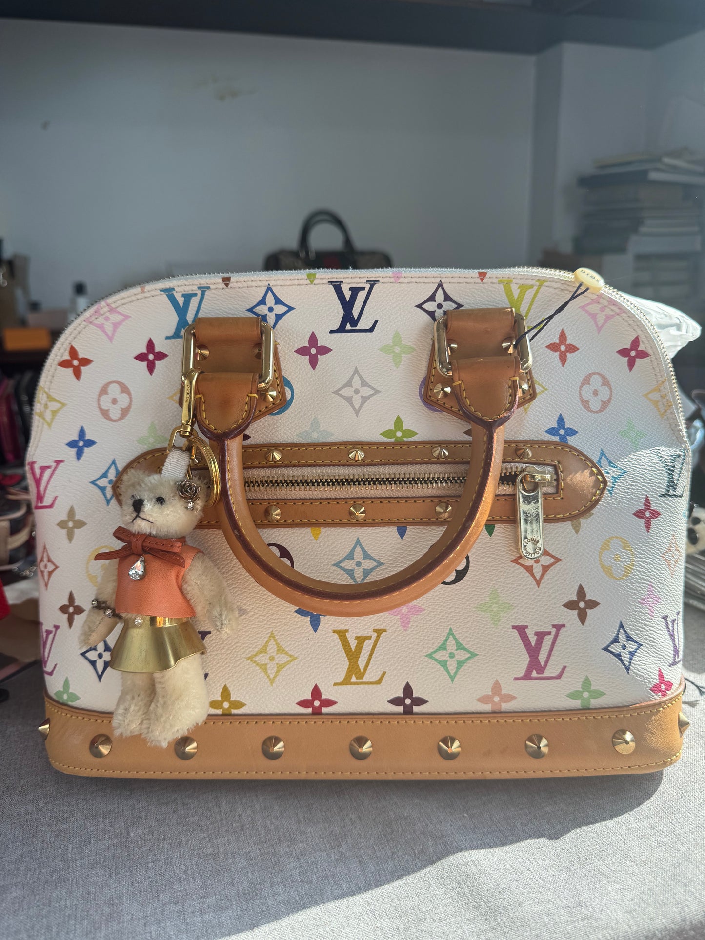 pre-loved prad bears