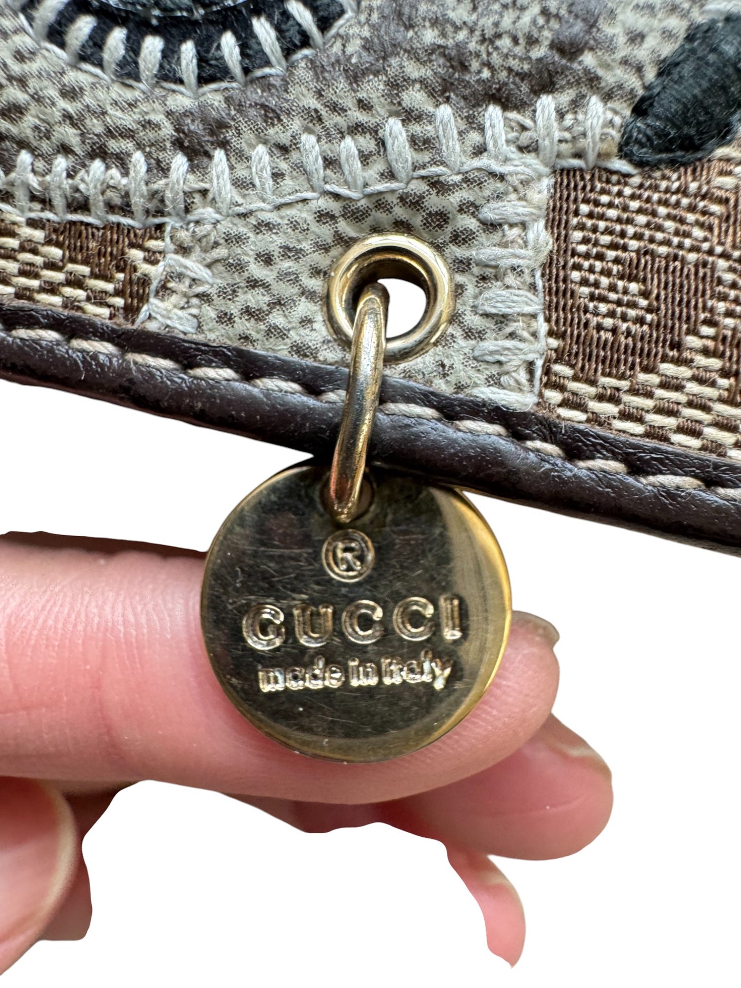 pre-loved Vintage Bow Wallet – Cute & Classic Design