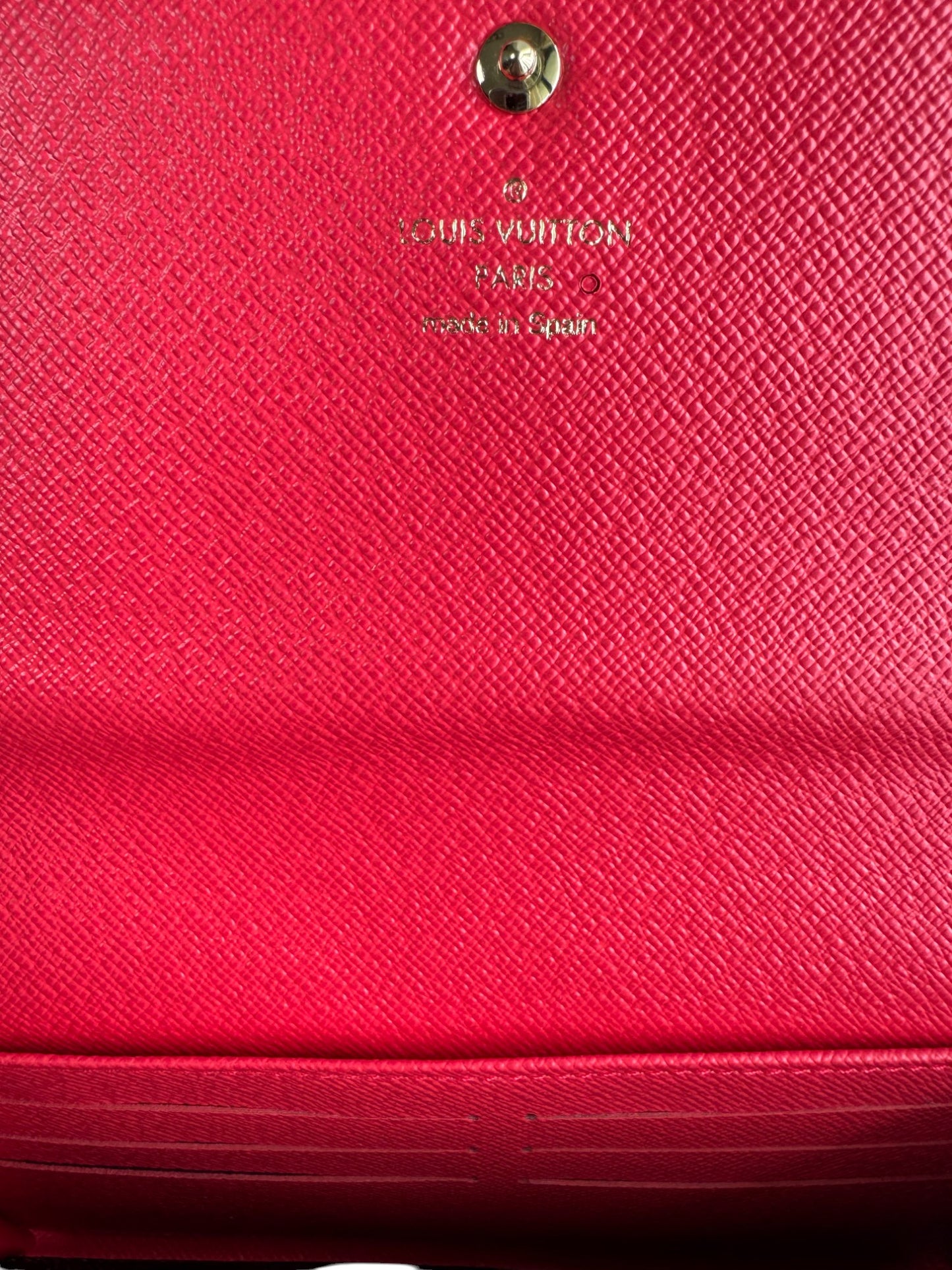 pre-owned Louis Vuitton Christmas Animation Long Wallet – London Edition LV London Scene Zippy Wallet | Damier Ebene
