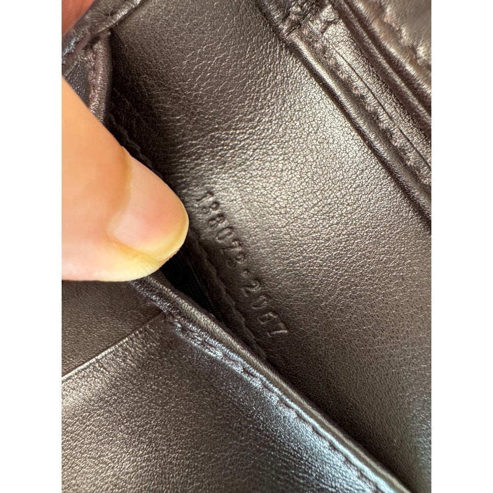 Pre-owned GG-Style Embossed Leather Wallet with Web Stripe