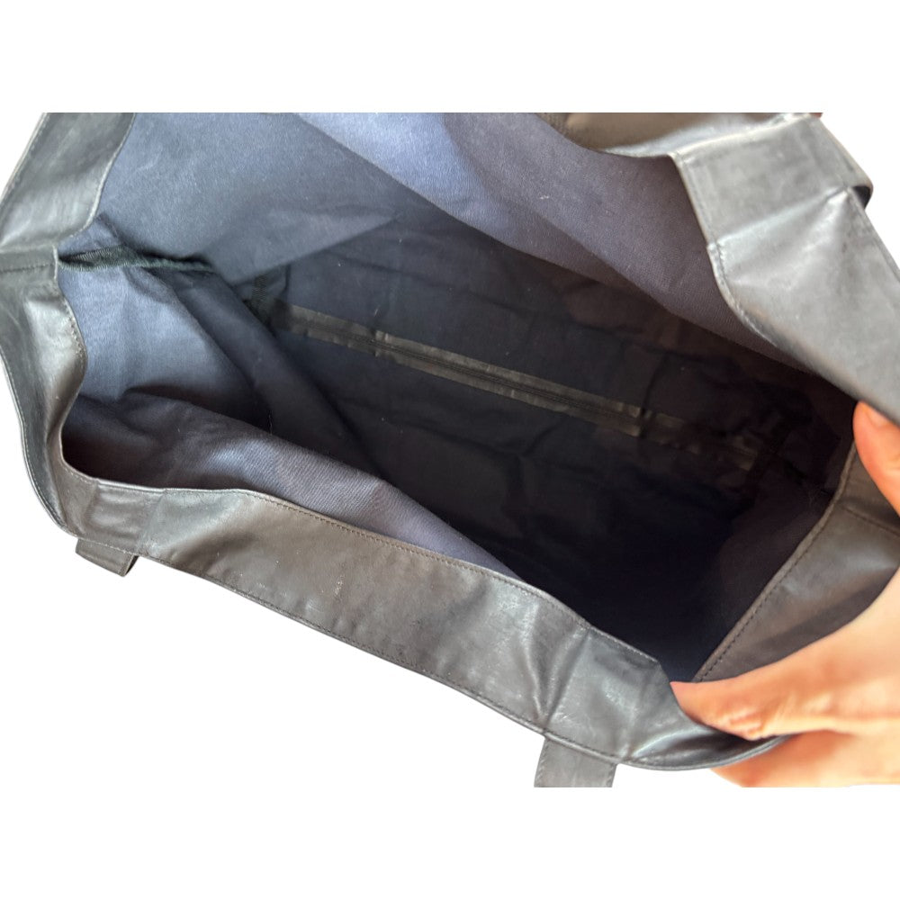 Pre-owned Chanel Large Black CC Logo Tote Bag – Classic Shopper