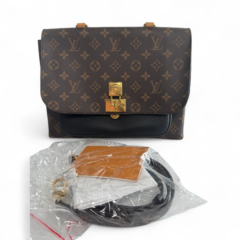 Pre-owned Louis Vuitton Pochette Métis Monogram Canvas Crossbody Bag with Gold-Tone Hardware