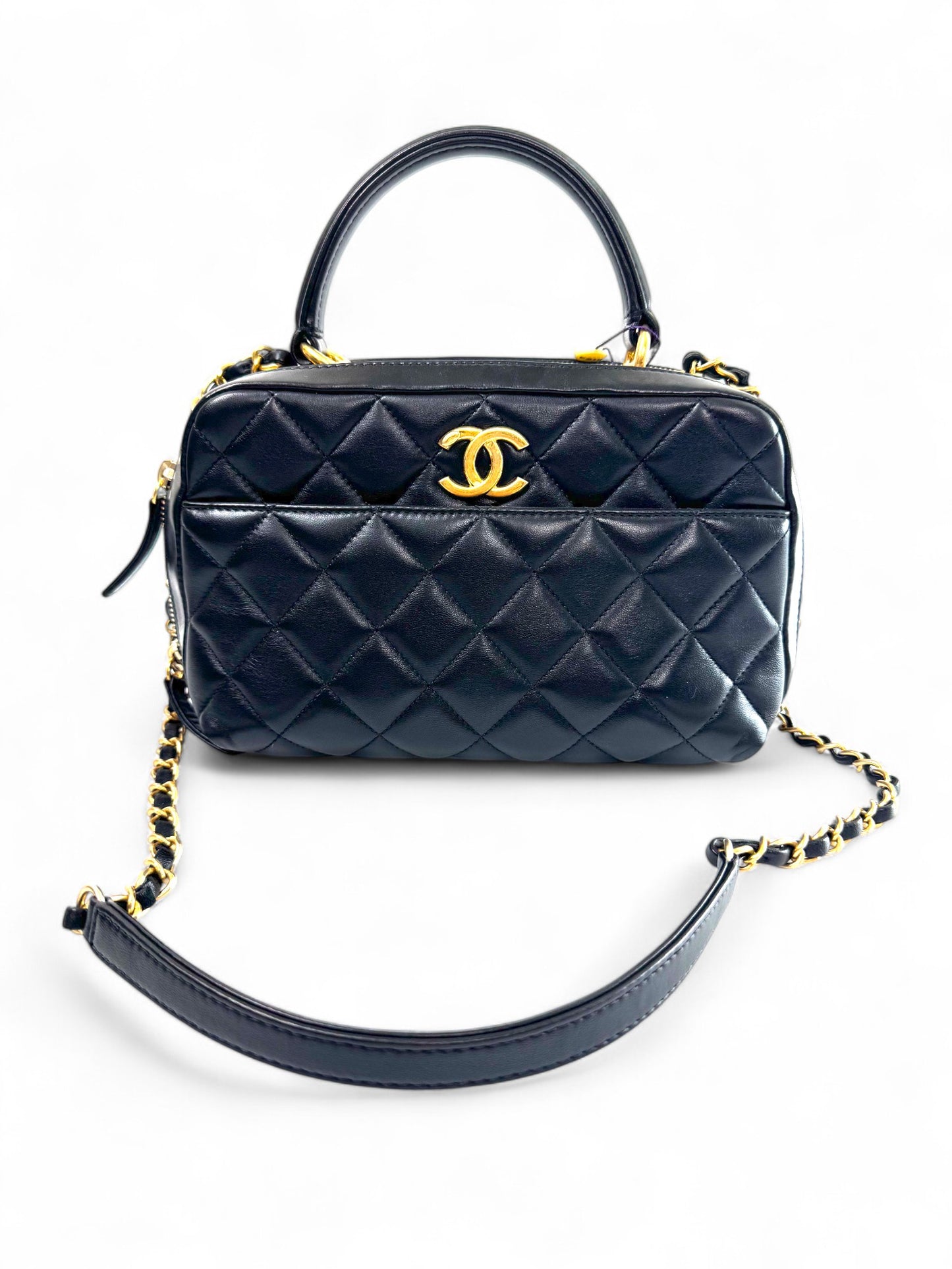 Pre-Owned Chanel Vanity Case Bag in Black Quilted Lambskin with Gold-Tone Hardware