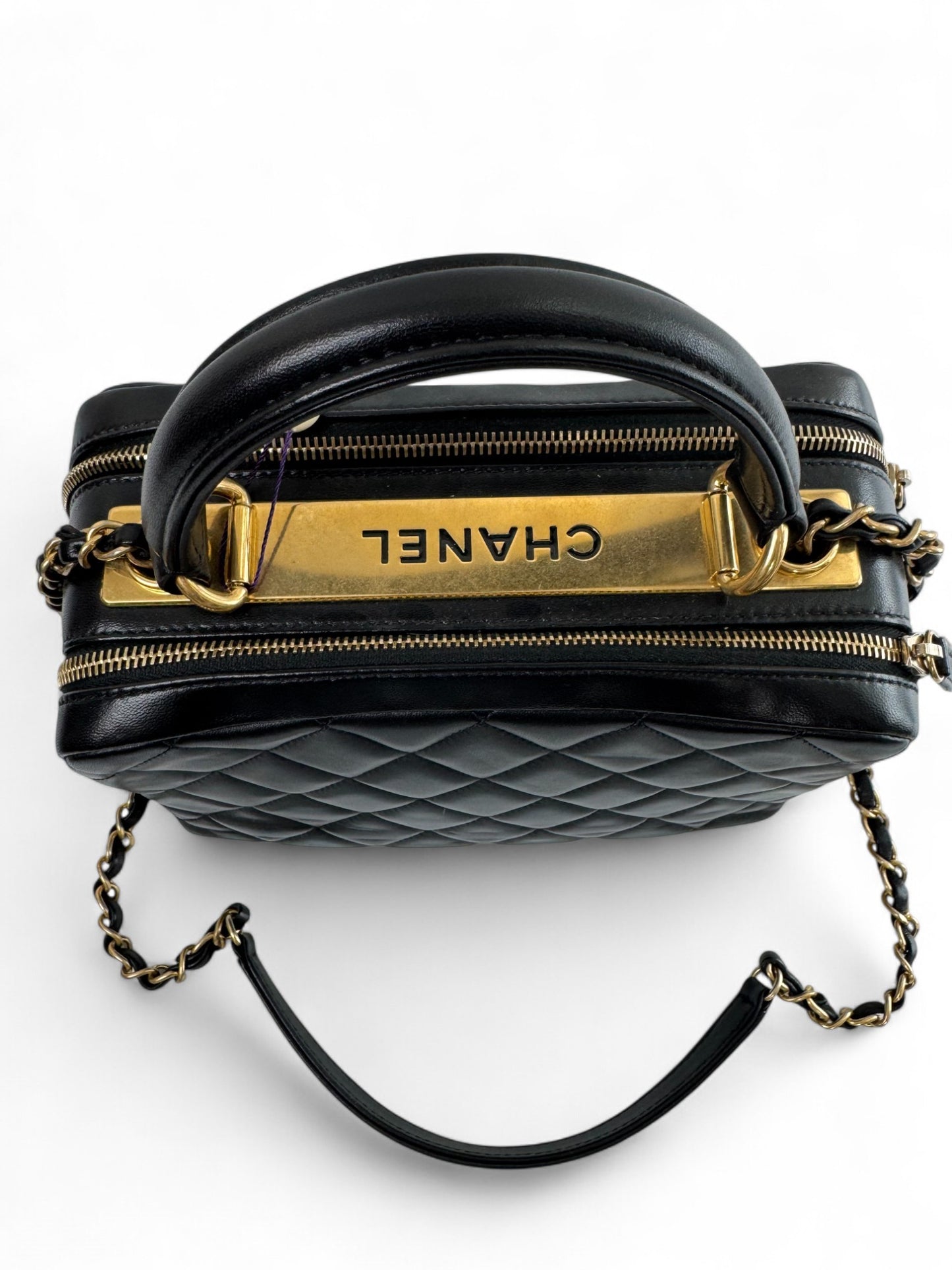 Pre-Owned Chanel Vanity Case Bag in Black Quilted Lambskin with Gold-Tone Hardware