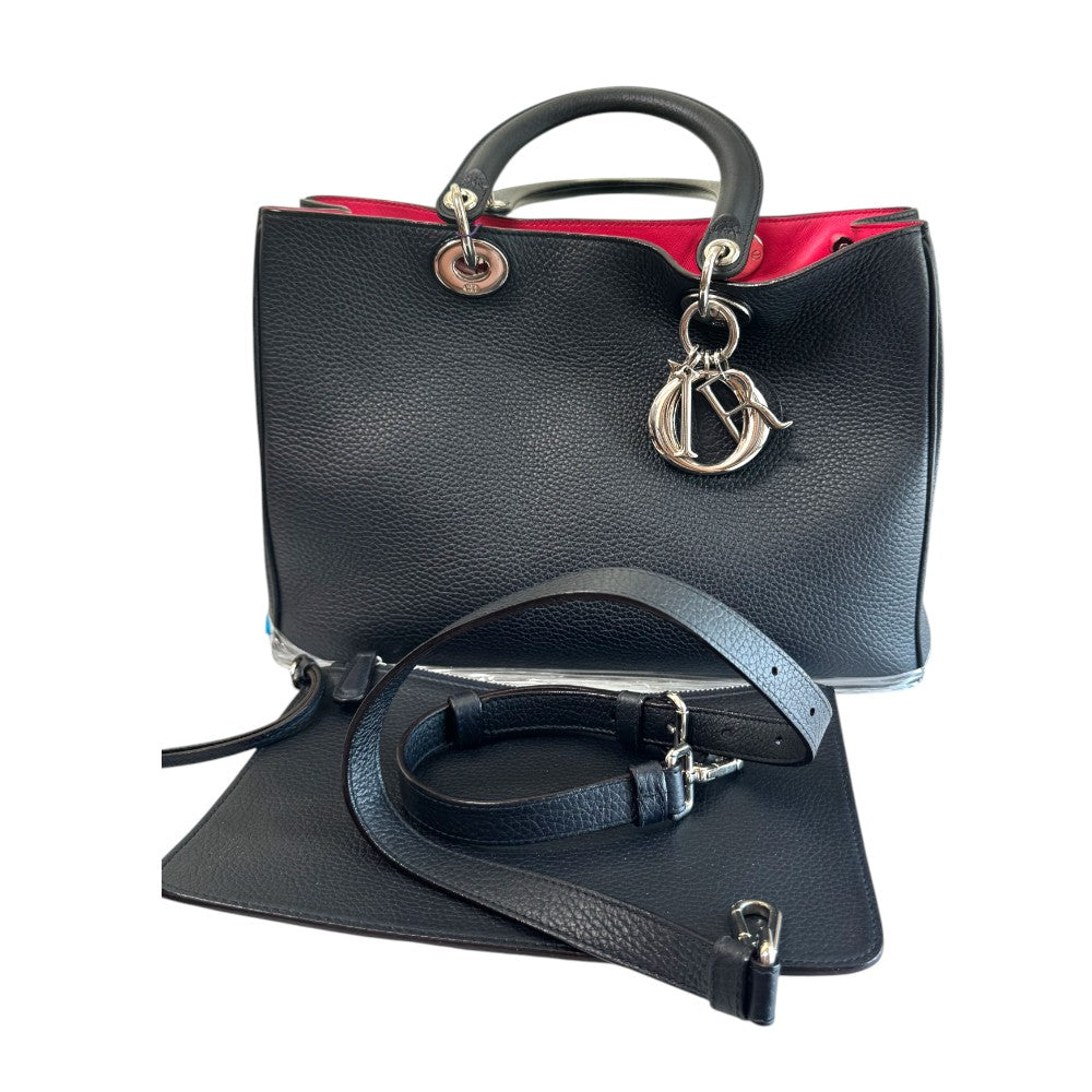Pre-Owned Dior Diorever Black Grained Leather Tote with Shoulder Strap