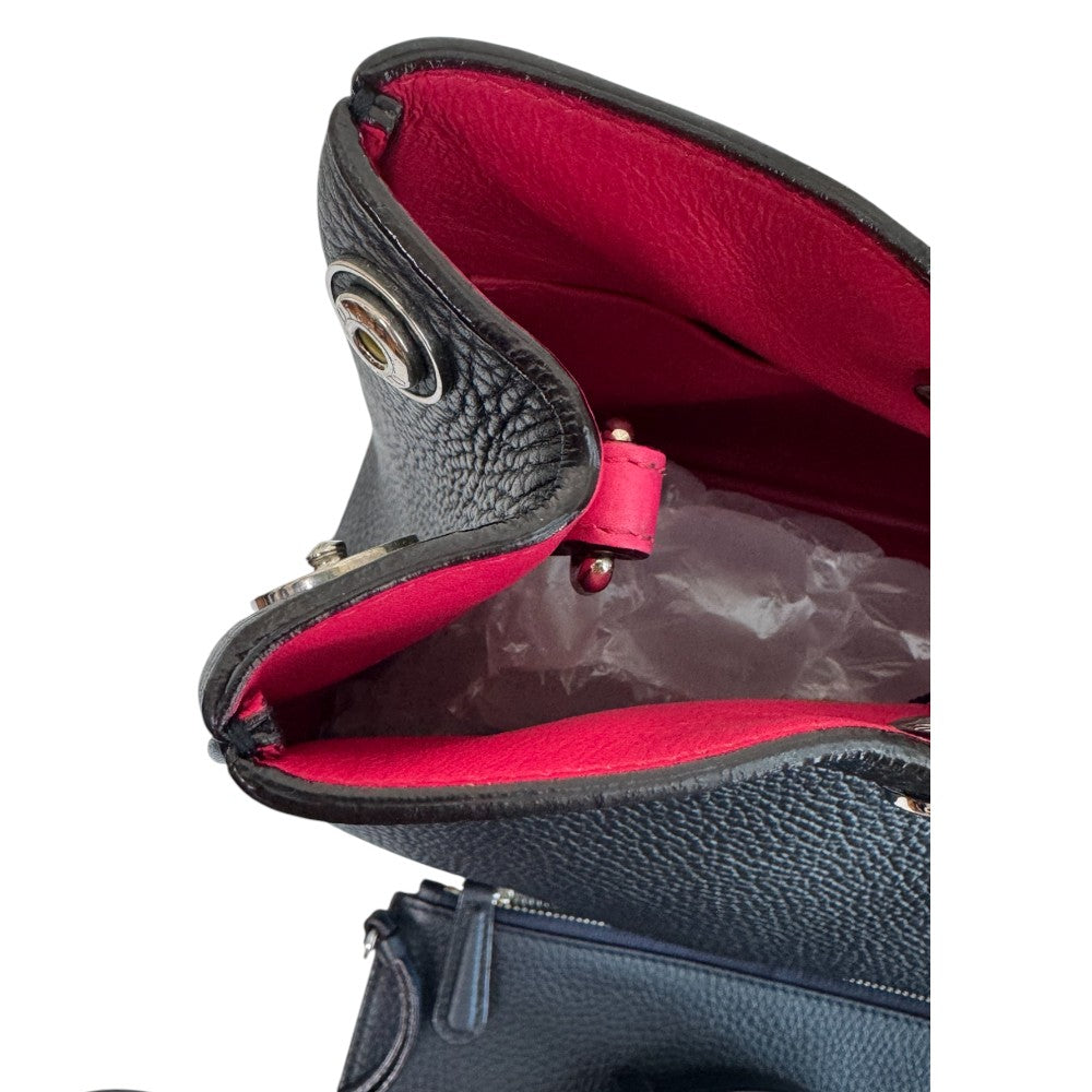 Pre-Owned Dior Diorever Black Grained Leather Tote with Shoulder Strap