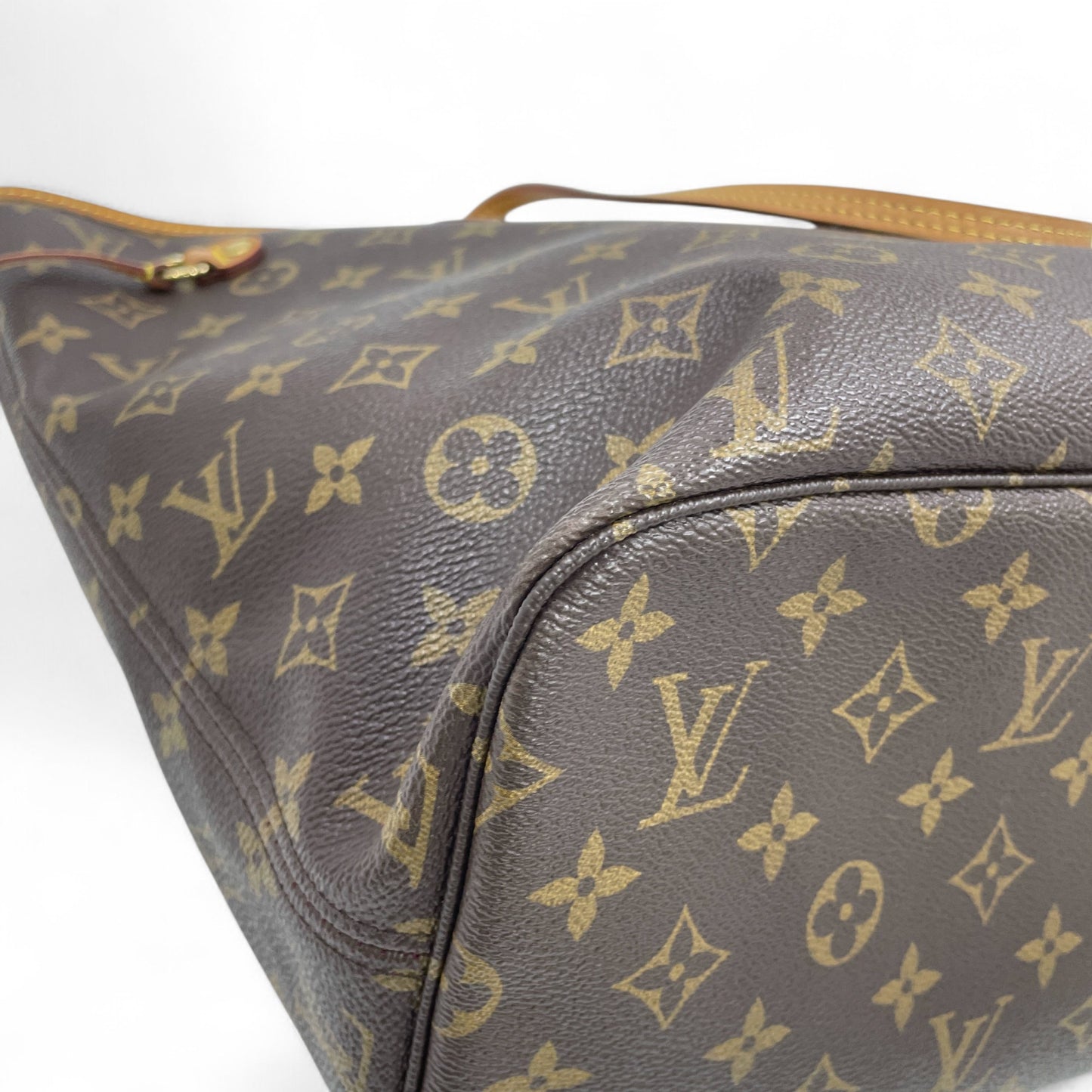 Pre-Owned Louis Vuitton Neverfull MM Monogram Tote with Pouch