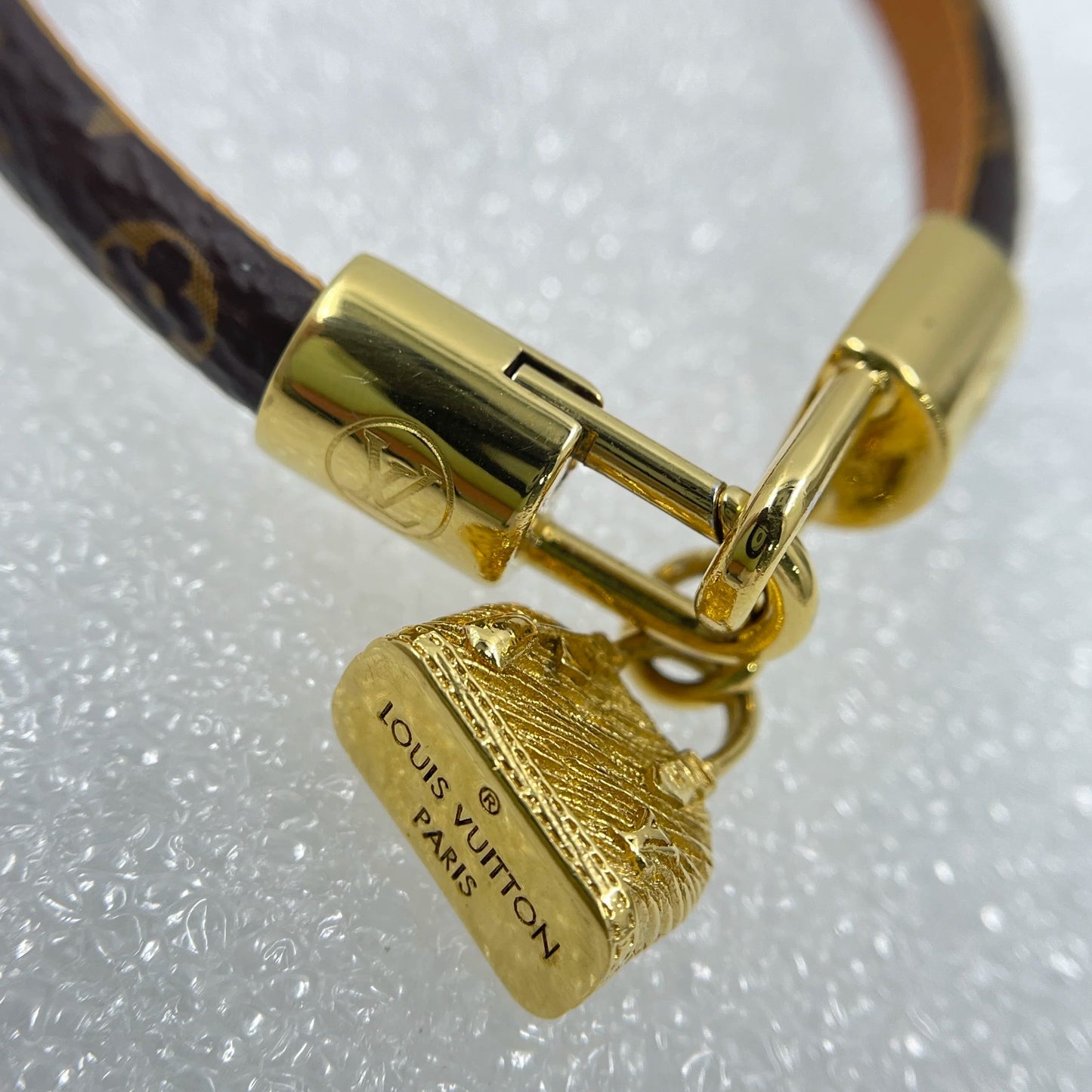 Pre-Owned Louis Vuitton Monogram Bracelet with Gold-Tone Lock Charm